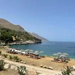 Like Calamazzo Di Sciacca * 斯科佩洛